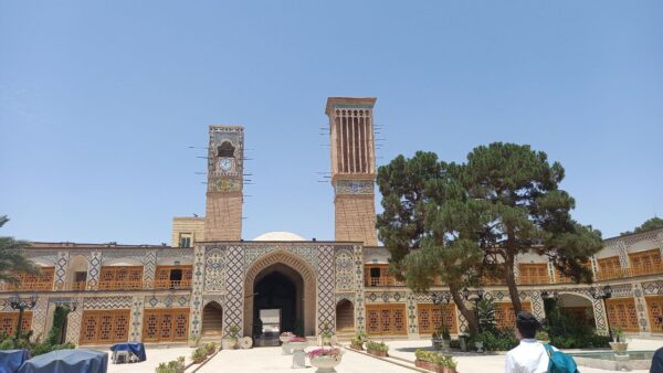 جاکلیدی کلاسیک؛ طرح کاروانیکا